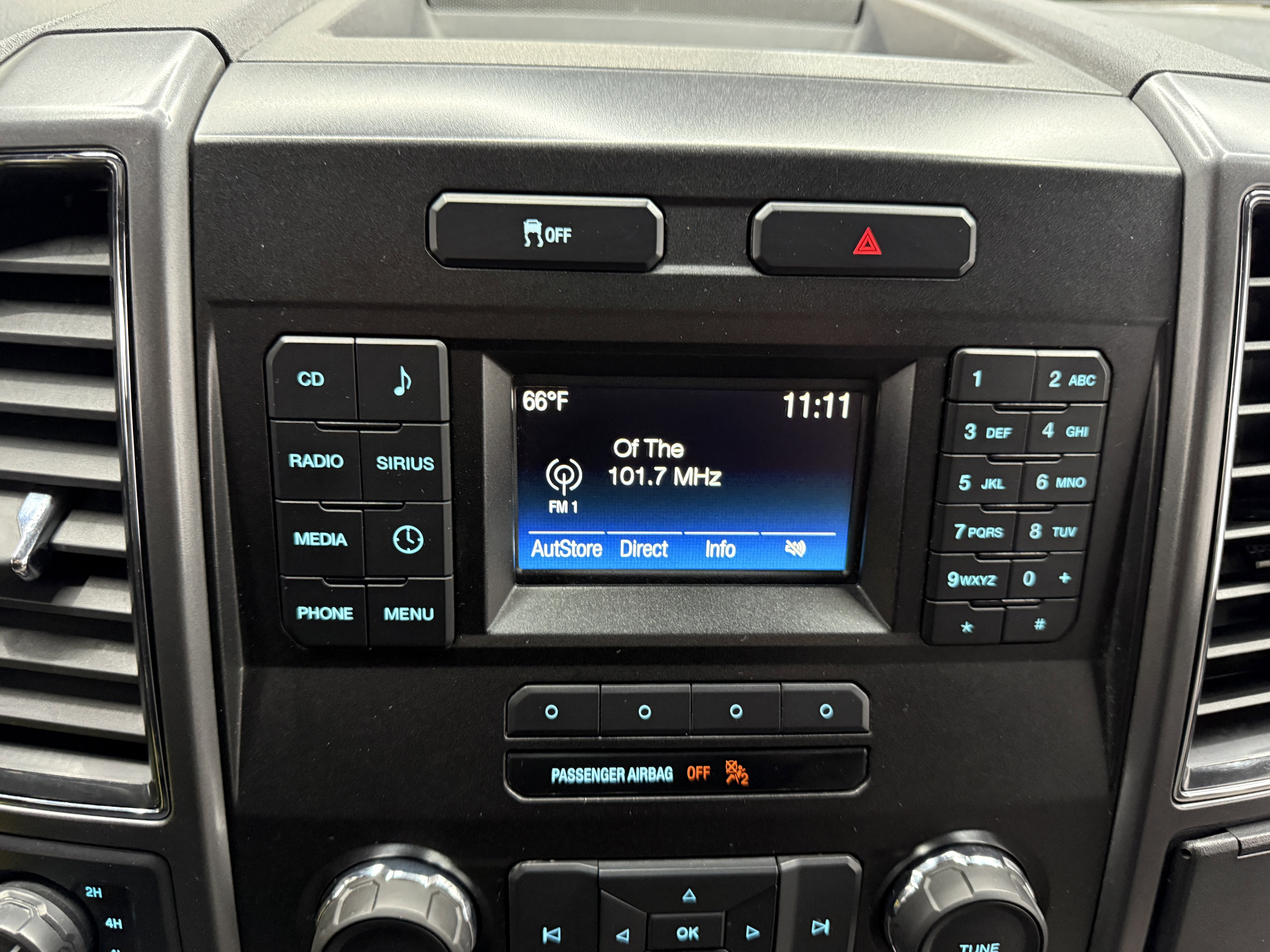 Used 2017 Ford F150 XLT w/ Equipment Group 301A Mid image 16