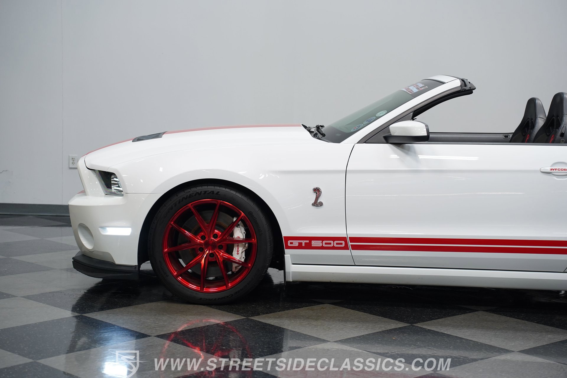 Used 2014 Ford Mustang Shelby GT500 w/ Equipment Group 821A image 22