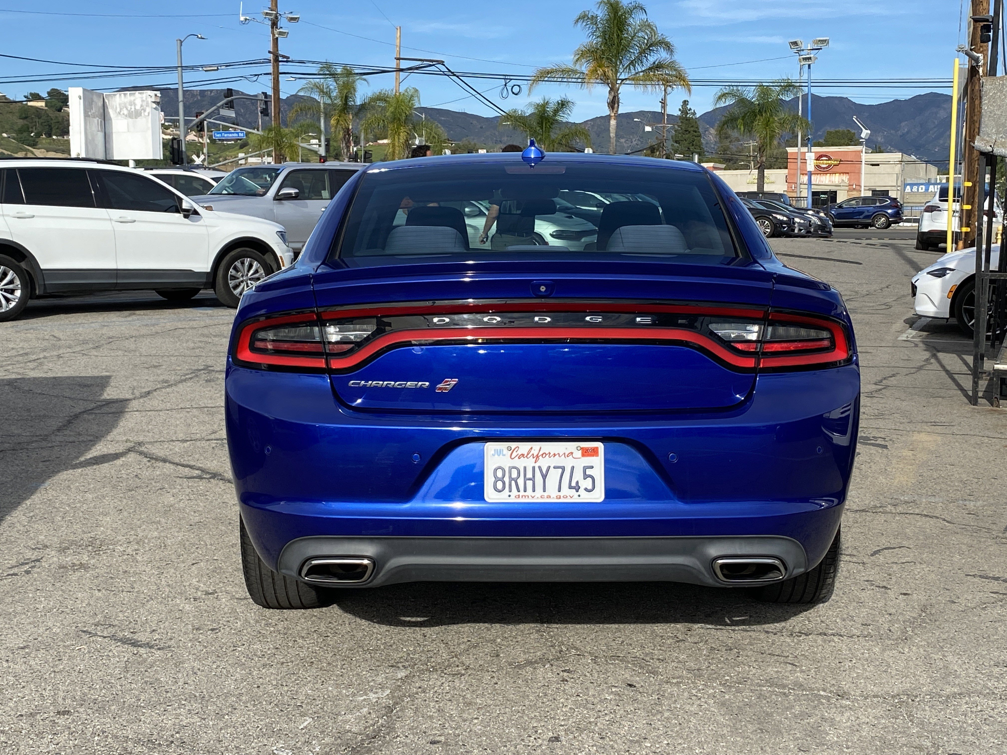 Used 2019 Dodge Charger SXT w/ Driver Confidence Group image 7