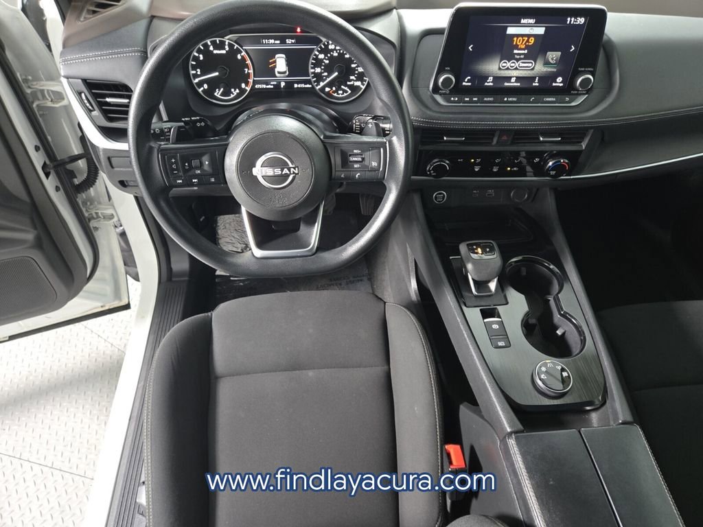 Used 2023 Nissan Rogue S image 13