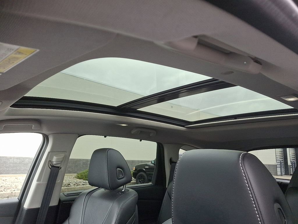 Certified 2022 Acura MDX SH-AWD w/ Technology Package image 15