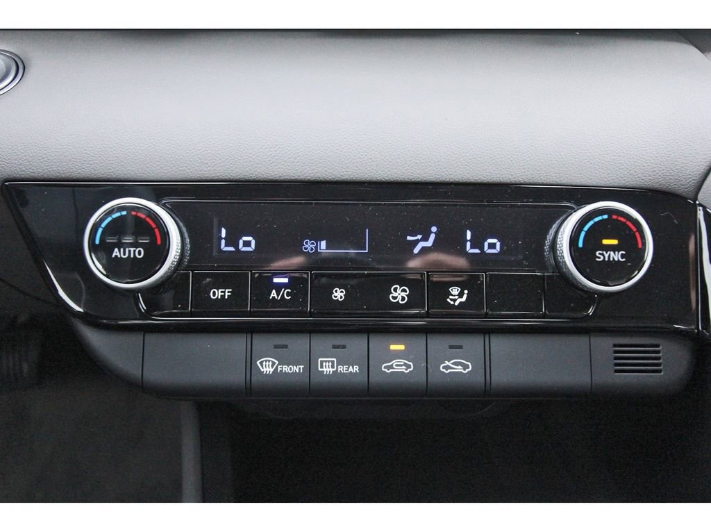 New 2026 Hyundai Elantra Blue image 17