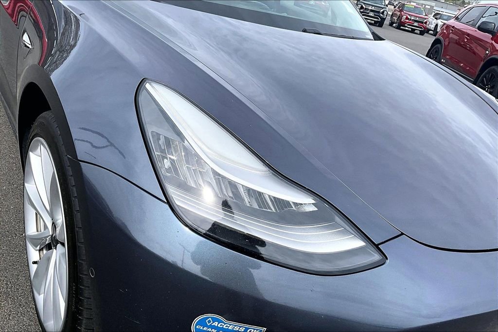 Used 2020 Tesla Model 3 Long Range AWD/4WD image 28