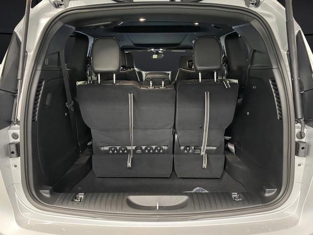 New 2026 Chrysler Pacifica Limited w/ S Appearance Package image 15