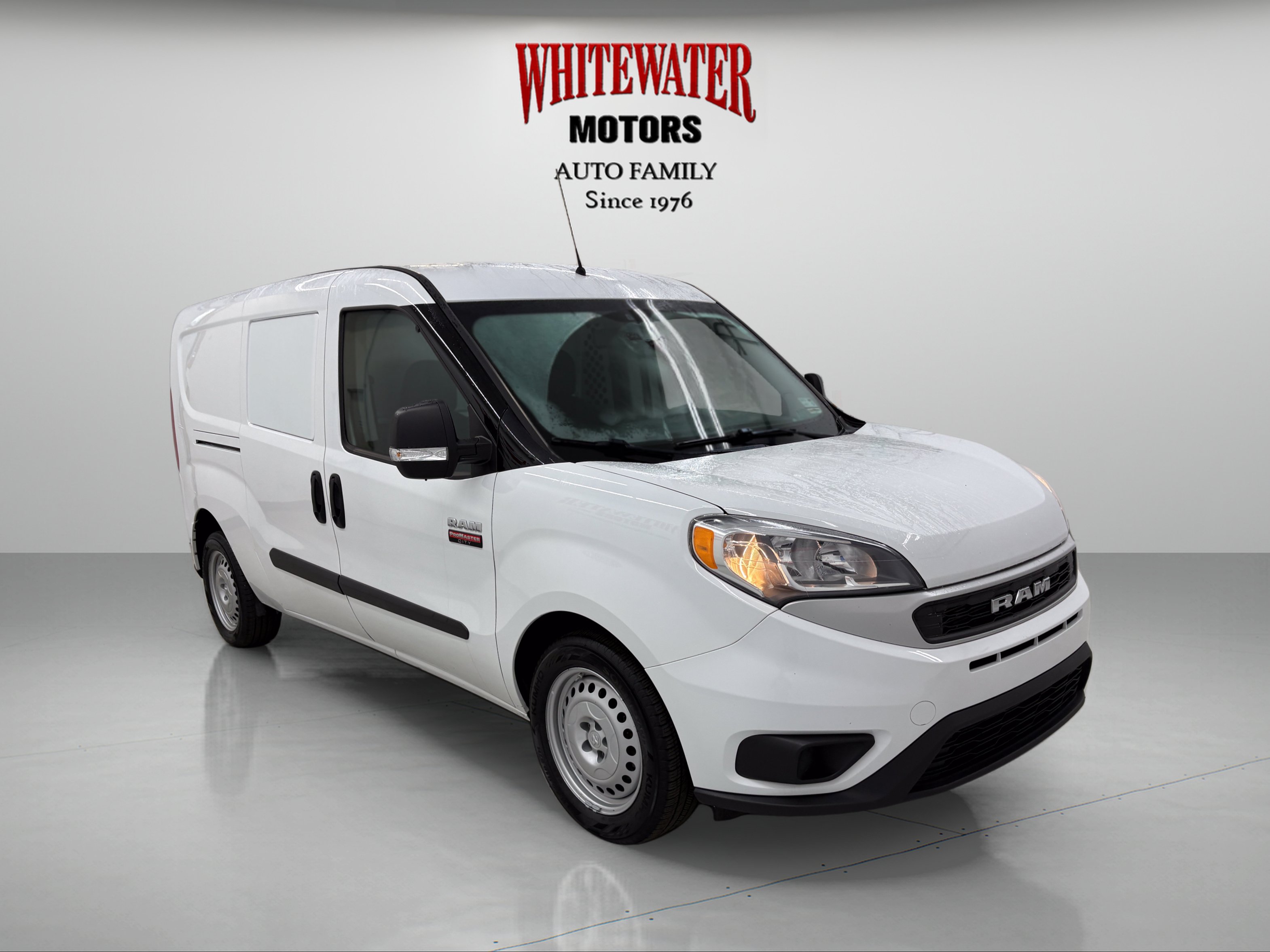 Used 2022 RAM ProMaster City Tradesman FWD image 5