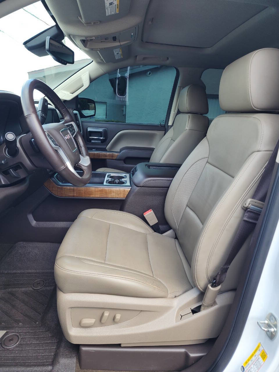 Used 2017 GMC Sierra 1500 SLT image 16