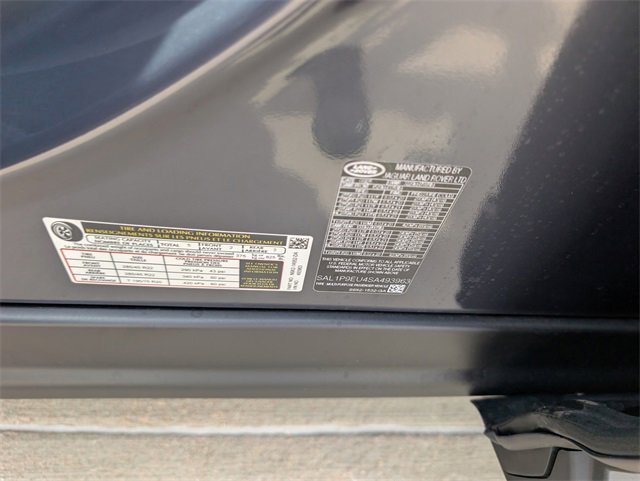 New 2025 Land Rover Range Rover Sport SE image 13