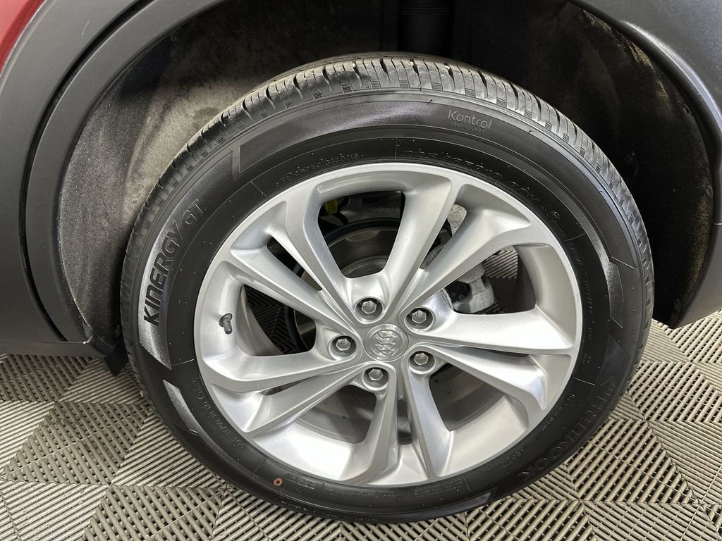 Used 2023 Buick Encore GX Preferred w/ Cold Weather Comfort Package FWD image 34