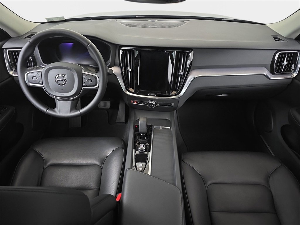 Used 2024 Volvo S60 B5 Core image 10