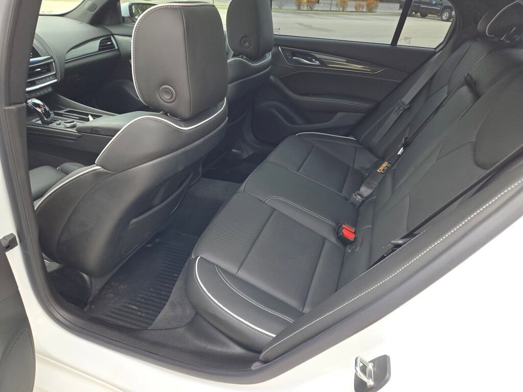 Used 2024 Cadillac CT5 V Blackwing w/ Driver Assist Package RWD image 17
