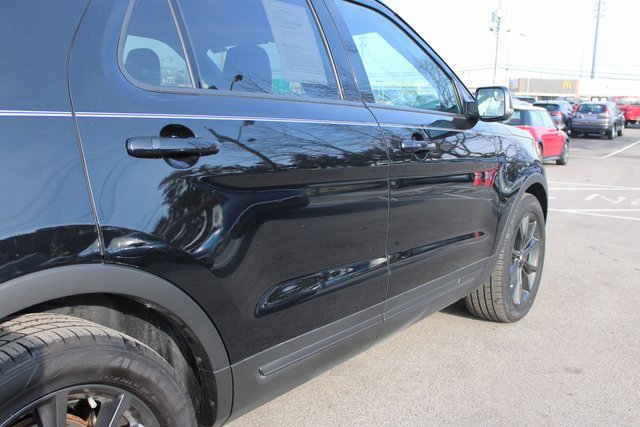 Used 2018 Ford Explorer XLT w/ Equipment Group 202A image 51