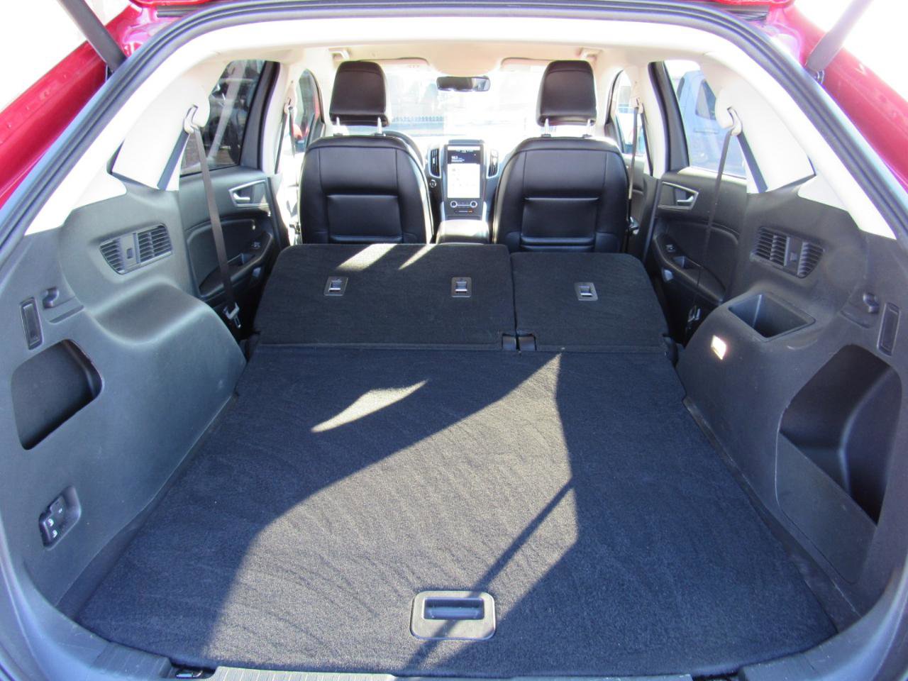 Used 2024 Ford Edge SEL w/ Convenience Package image 35