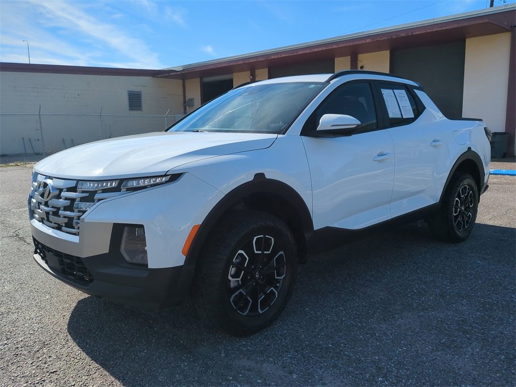 Used 2023 Hyundai Santa Cruz SEL Premium image 9