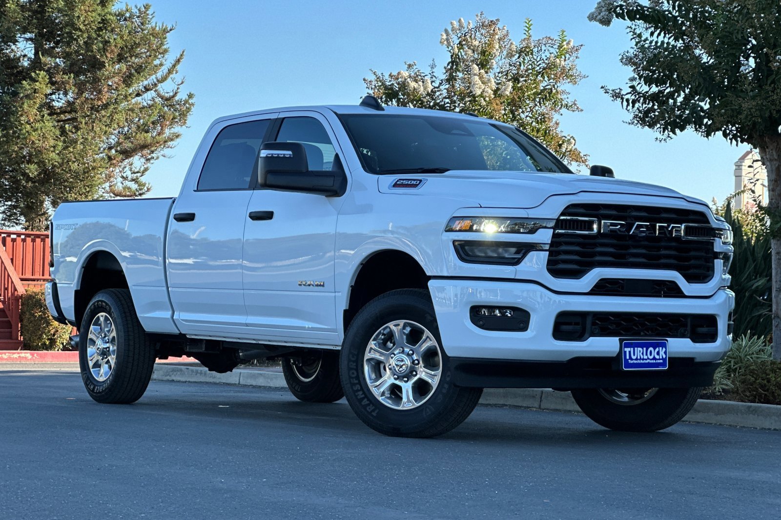 New 2026 RAM 2500 Big Horn AWD/4WD image 2