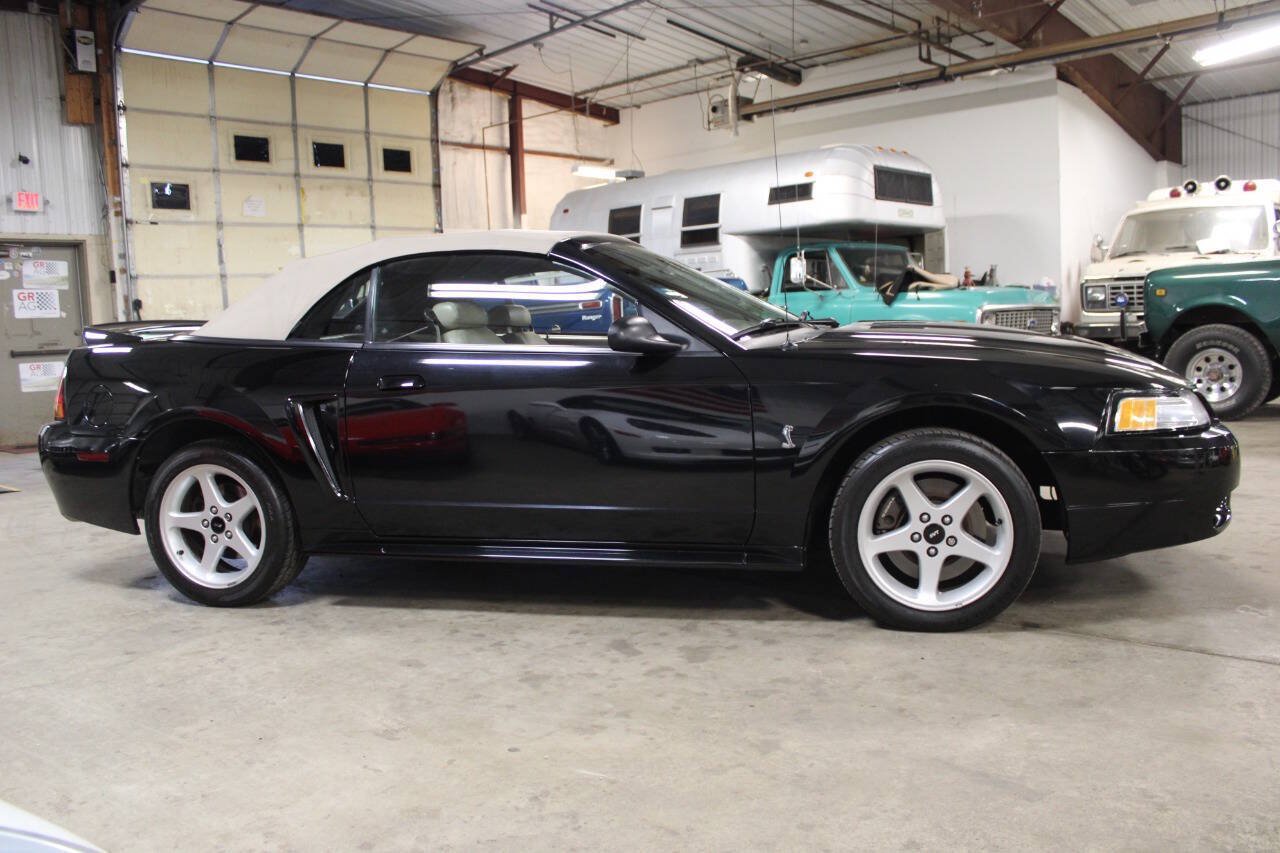 Used 1999 Ford Mustang Cobra RWD image 7