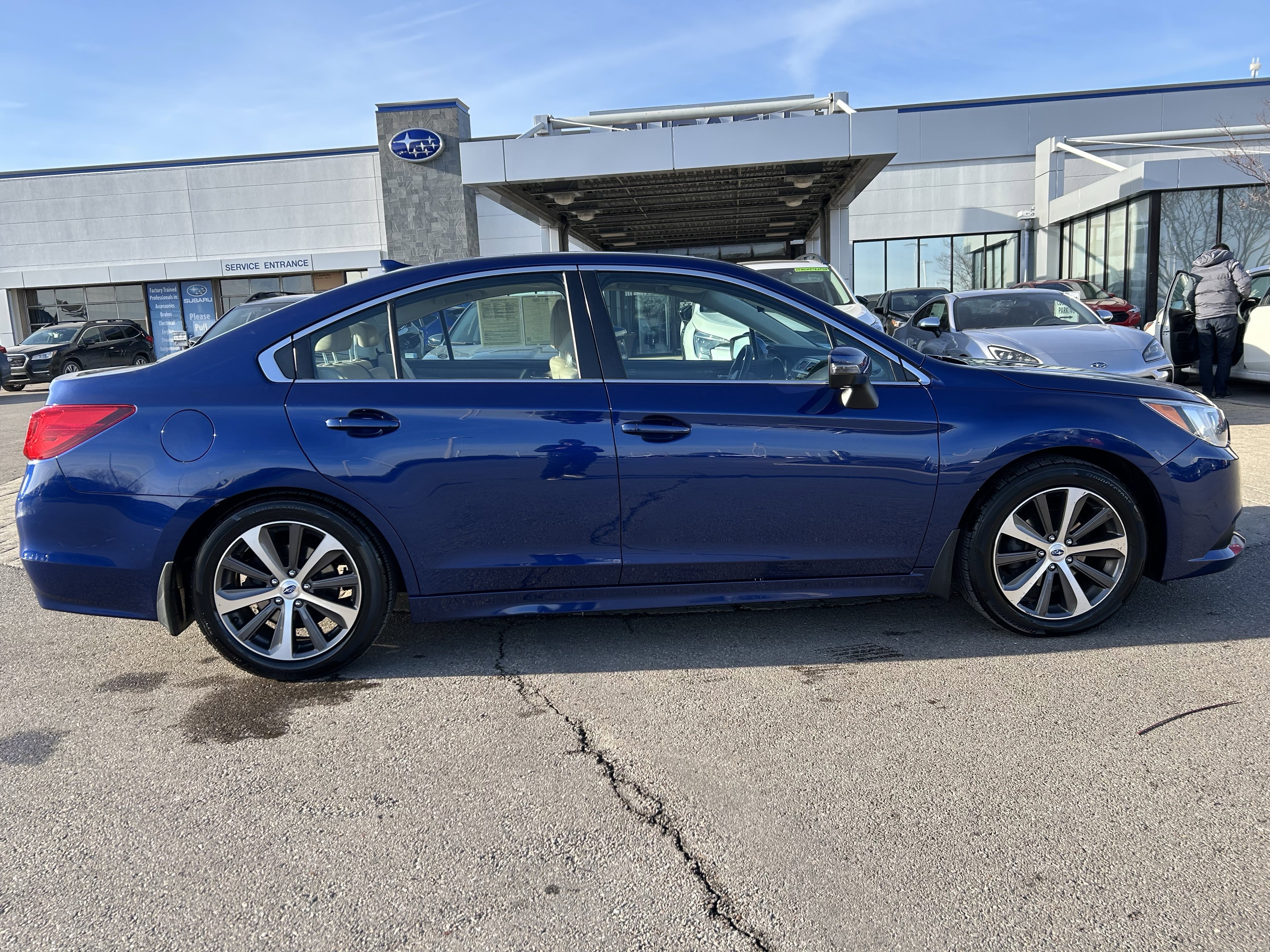 Used 2017 Subaru Legacy 2.5i Limited image 8