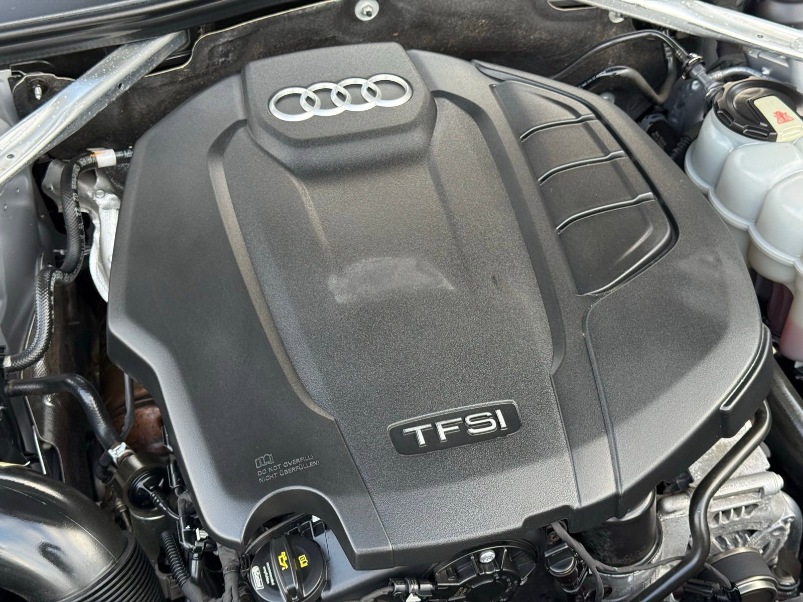 Used 2019 Audi A4 2.0T Premium w/ Convenience Package image 39