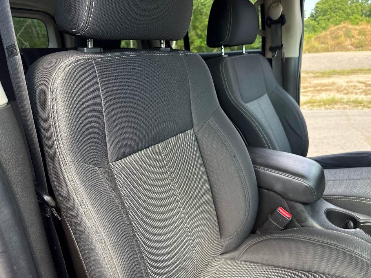 Used 2009 HUMMER H3 AWD/4WD image 27