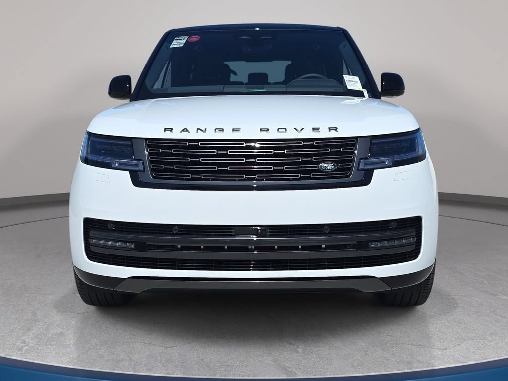 New 2026 Land Rover Range Rover Long Wheelbase SE AWD/4WD image 2
