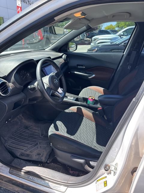 Certified 2021 Nissan Kicks SR w/ Interior Electronics Package image 6