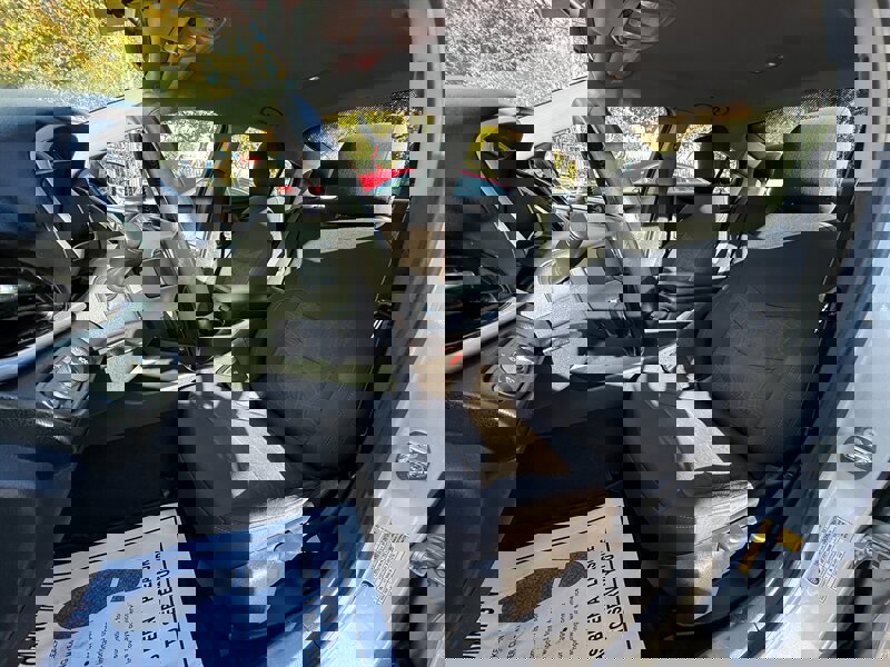 Used 2016 Chevrolet Volt LT w/ Comfort Package image 12