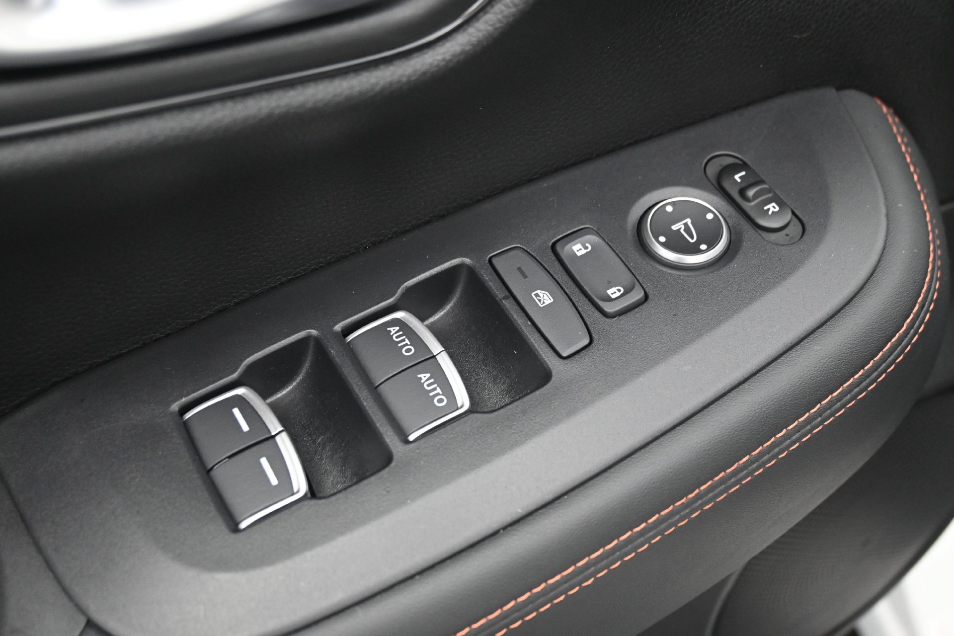 Used 2024 Honda HR-V Sport image 18