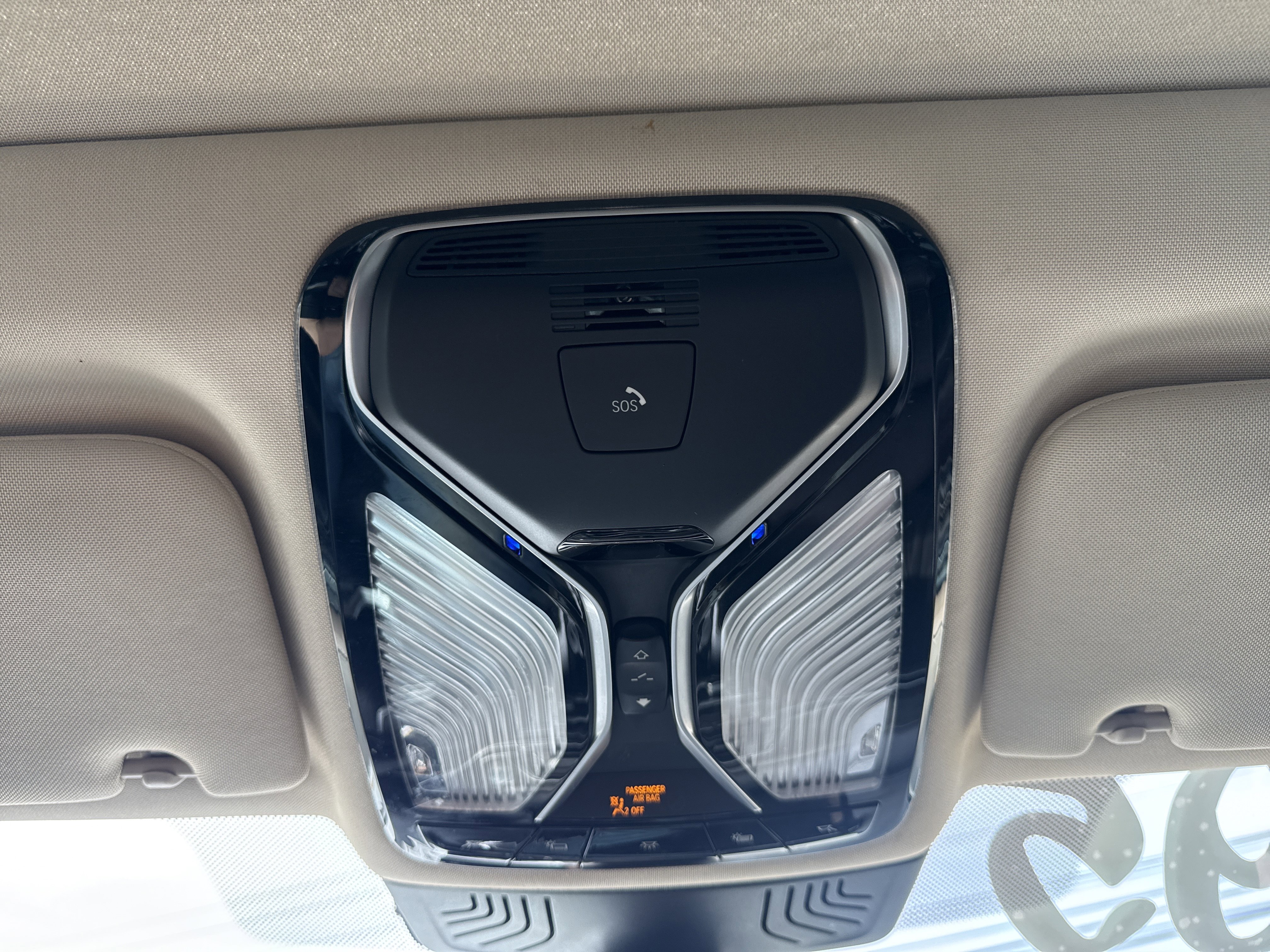 Used 2016 BMW 750i xDrive image 26