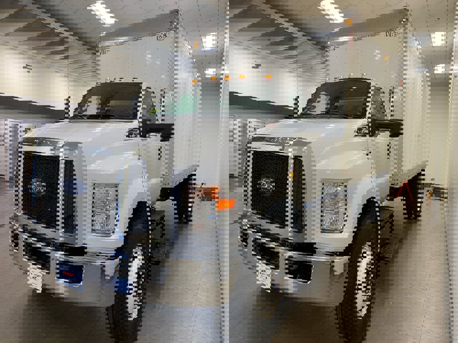 Used 2021 Ford F650 2WD Regular Cab Super Duty image 4