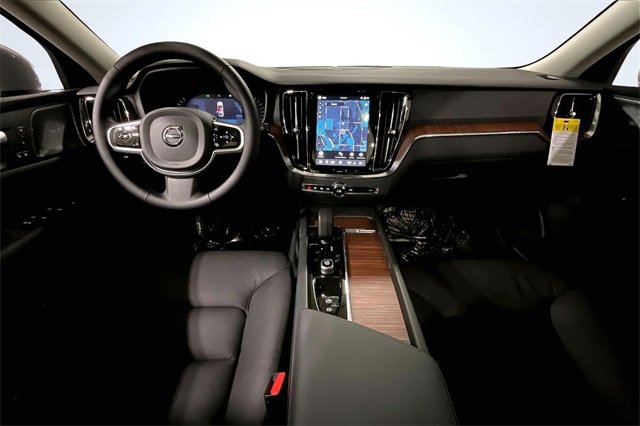 New 2026 Volvo V60 B5 Cross Country Plus w/ Climate Package image 6