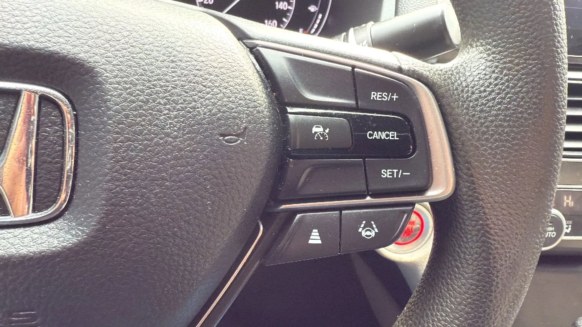 Used 2022 Honda Accord LX image 11