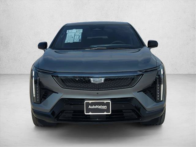 New 2026 Cadillac Optiq Sport 2 w/ LPO, Floor Liner Package AWD/4WD image 6