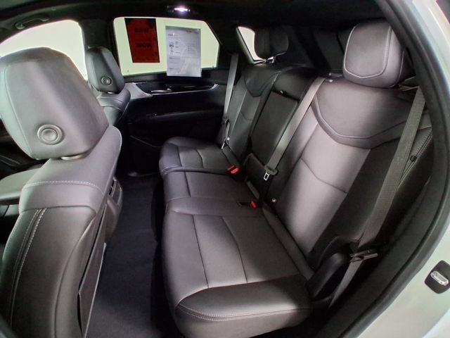 Used 2024 Cadillac XT5 Premium Luxury FWD image 11