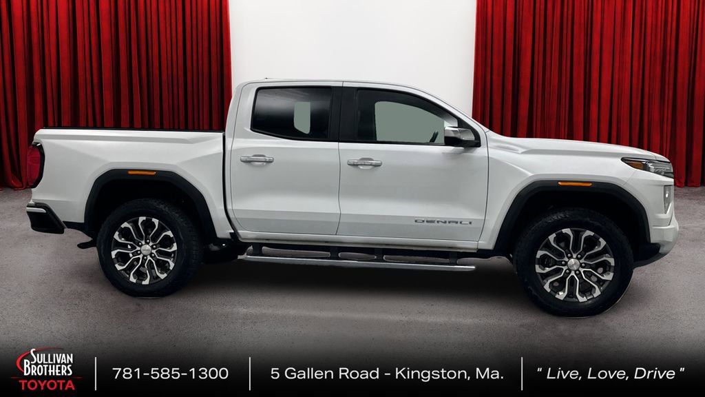 Used 2024 GMC Canyon Denali AWD/4WD image 4