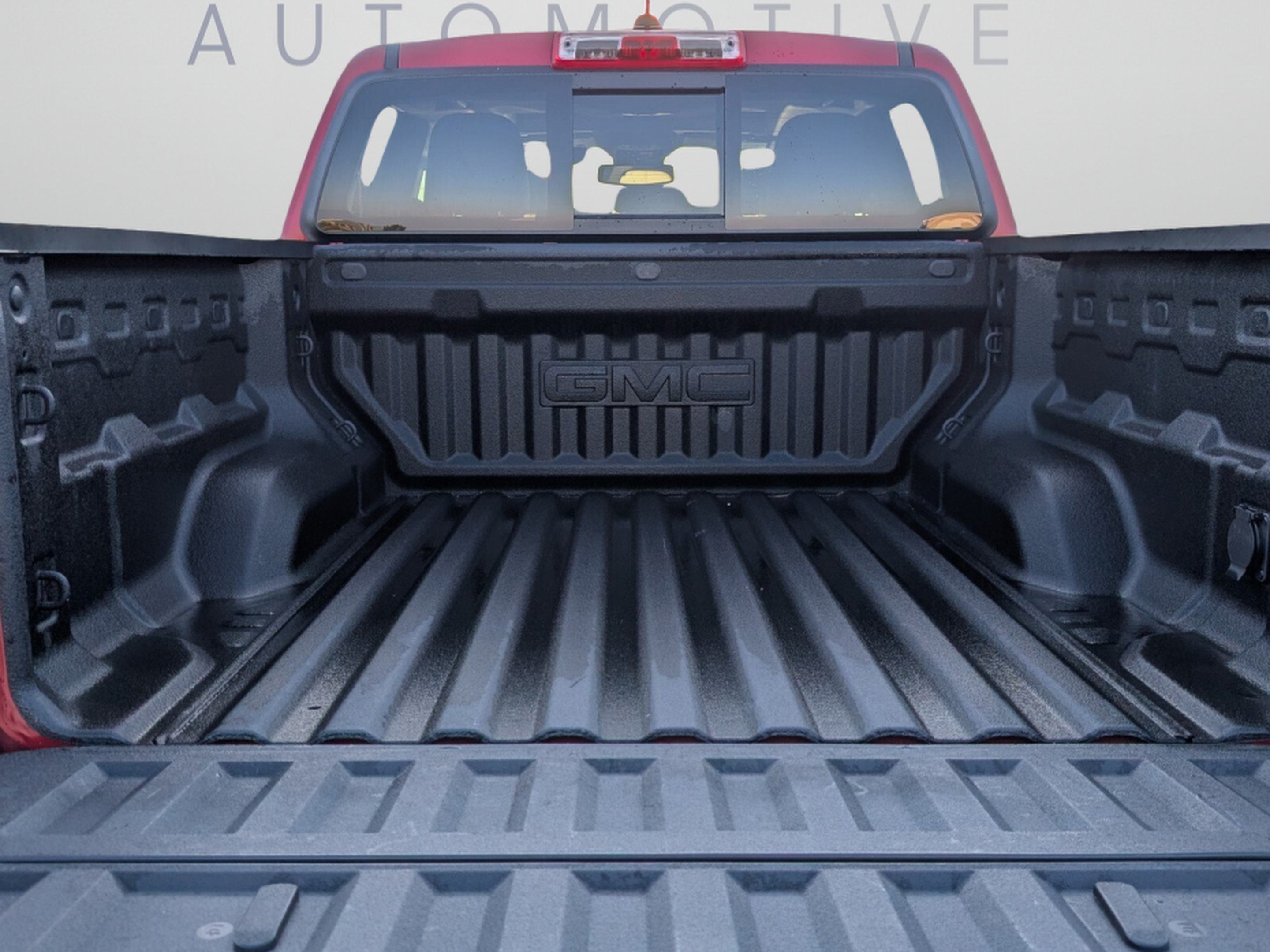 Used 2025 GMC Canyon AT4 w/ AT4X Package AWD/4WD image 12