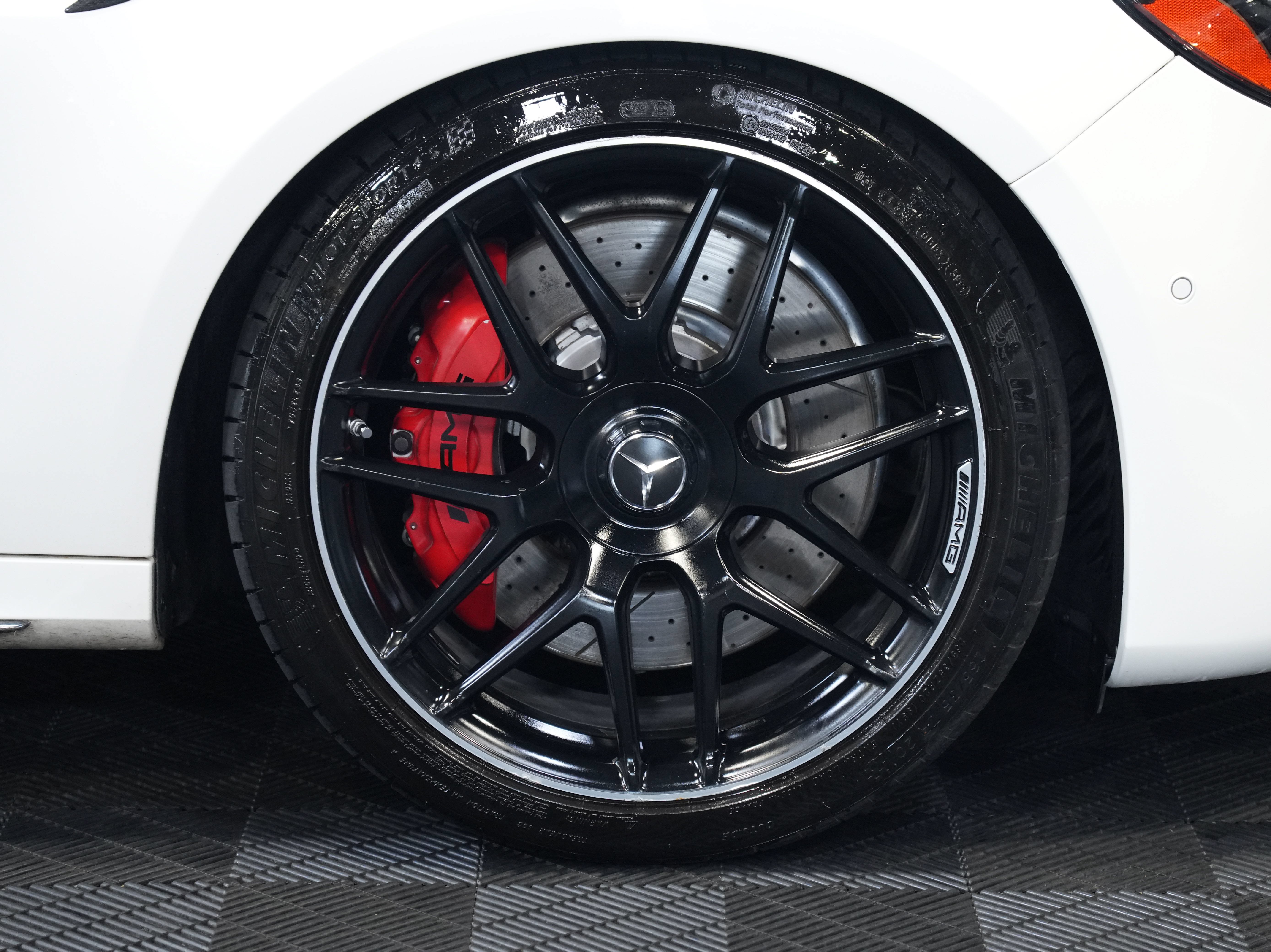 Used 2019 Mercedes-Benz E 63 AMG S image 60