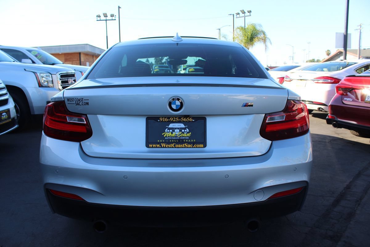 Used 2016 BMW M235i Coupe RWD image 6