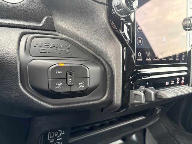 New 2026 RAM 2500 Tradesman AWD/4WD image 30