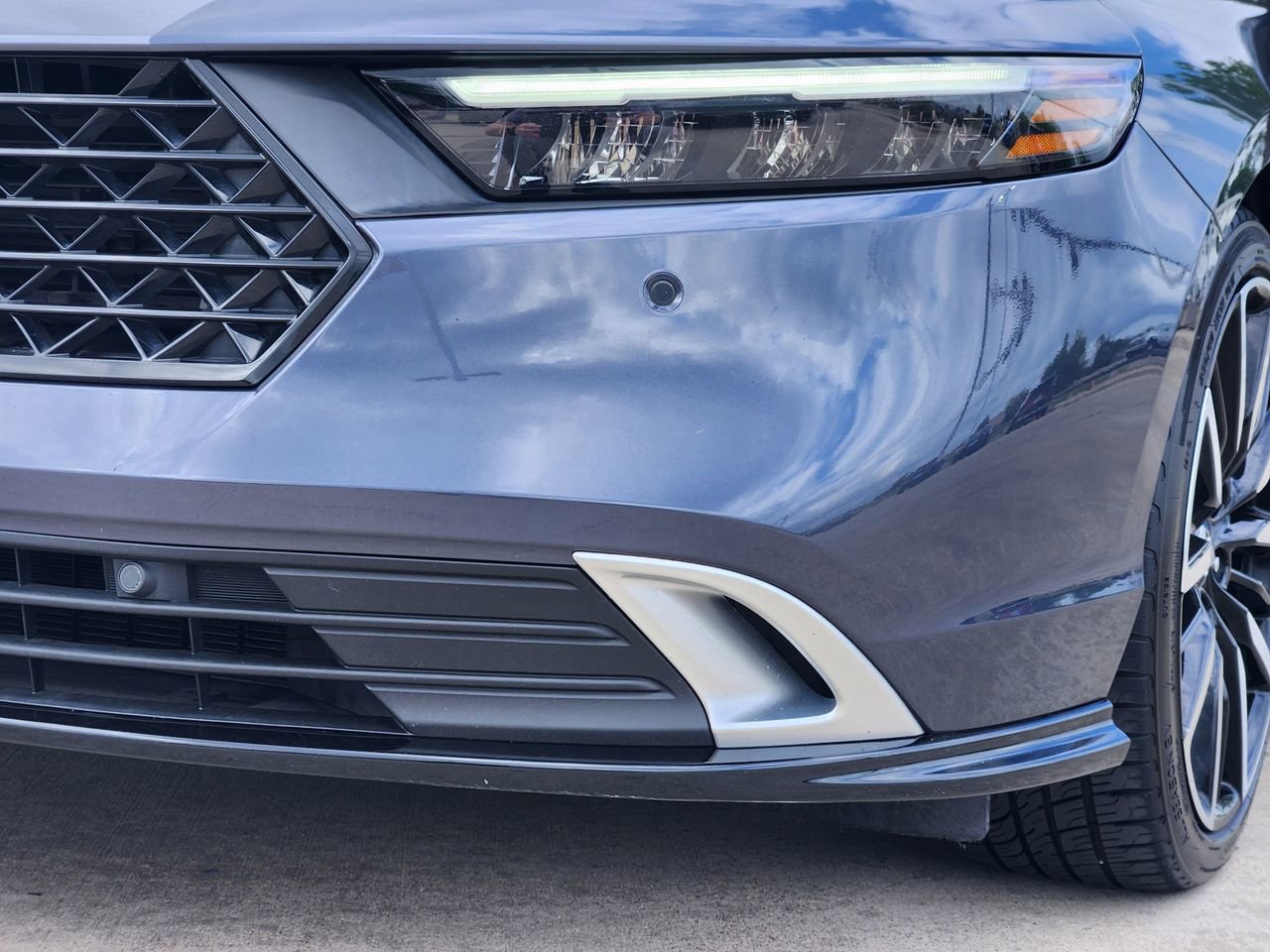 Certified 2023 Honda Accord Touring image 9