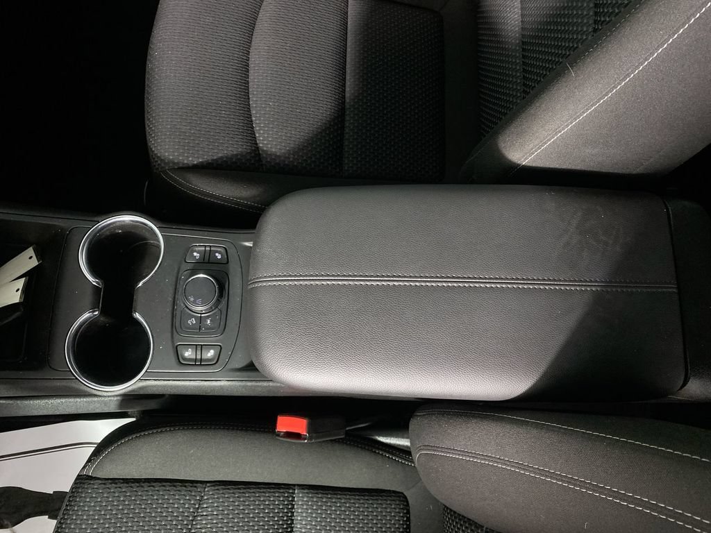 Certified 2023 GMC Terrain SLE w/ Driver Convenience Package FWD image 20