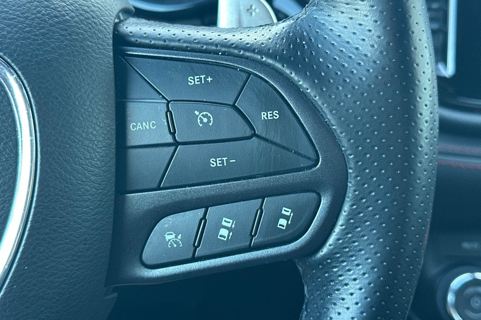Used 2024 Dodge Durango GT RWD image 30