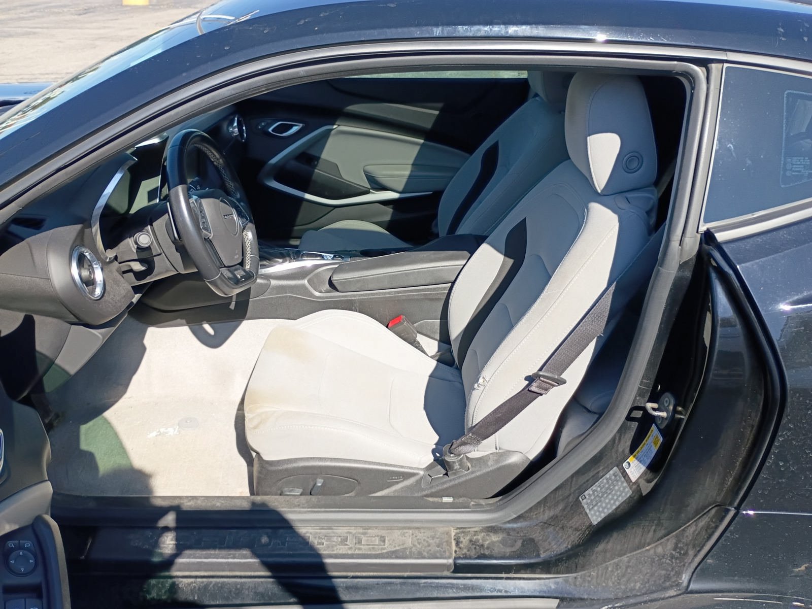 Used 2017 Chevrolet Camaro LT w/ RS Package RWD image 5