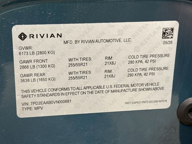 Used 2027 Rivian R2 Performance Dual AWD/4WD image 32