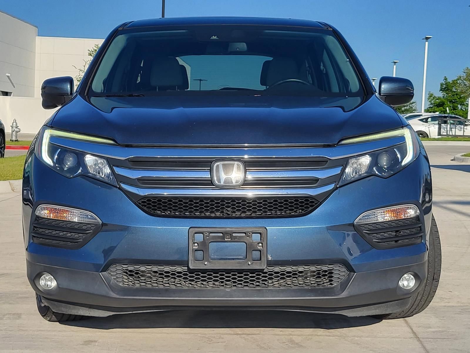 Used 2016 Honda Pilot EX-L image 2