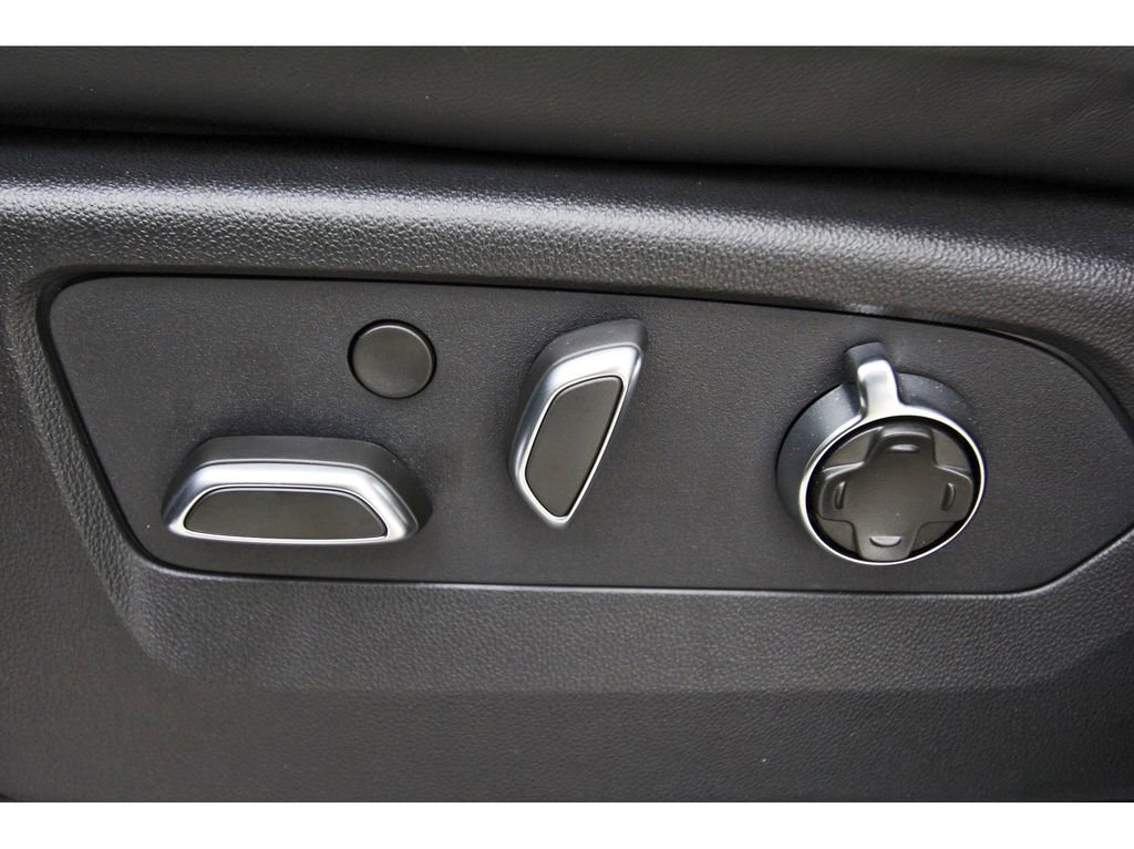 New 2026 Cadillac Escalade V image 23