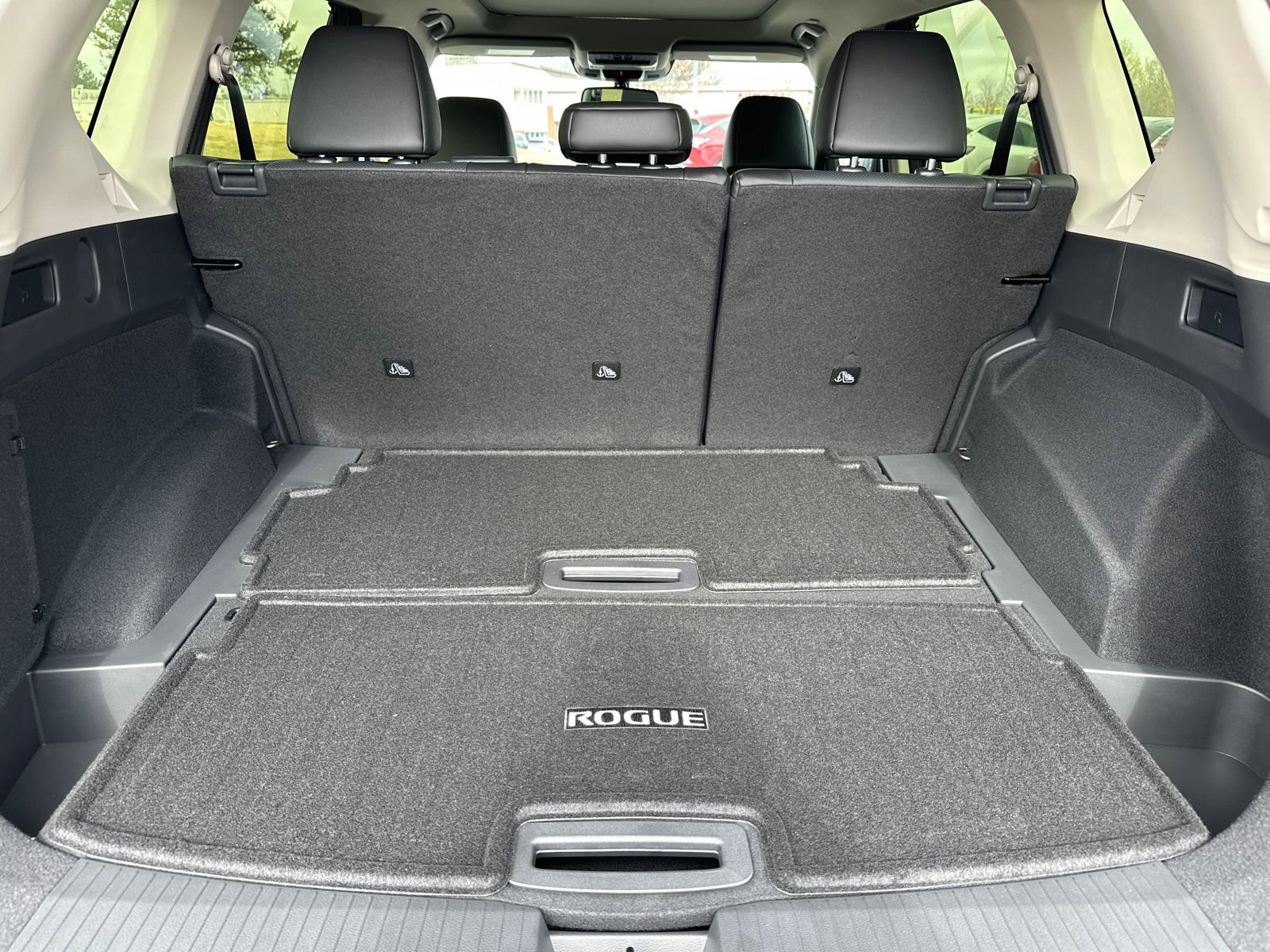 New 2026 Nissan Rogue Platinum w/ Platinum Premium Package image 18