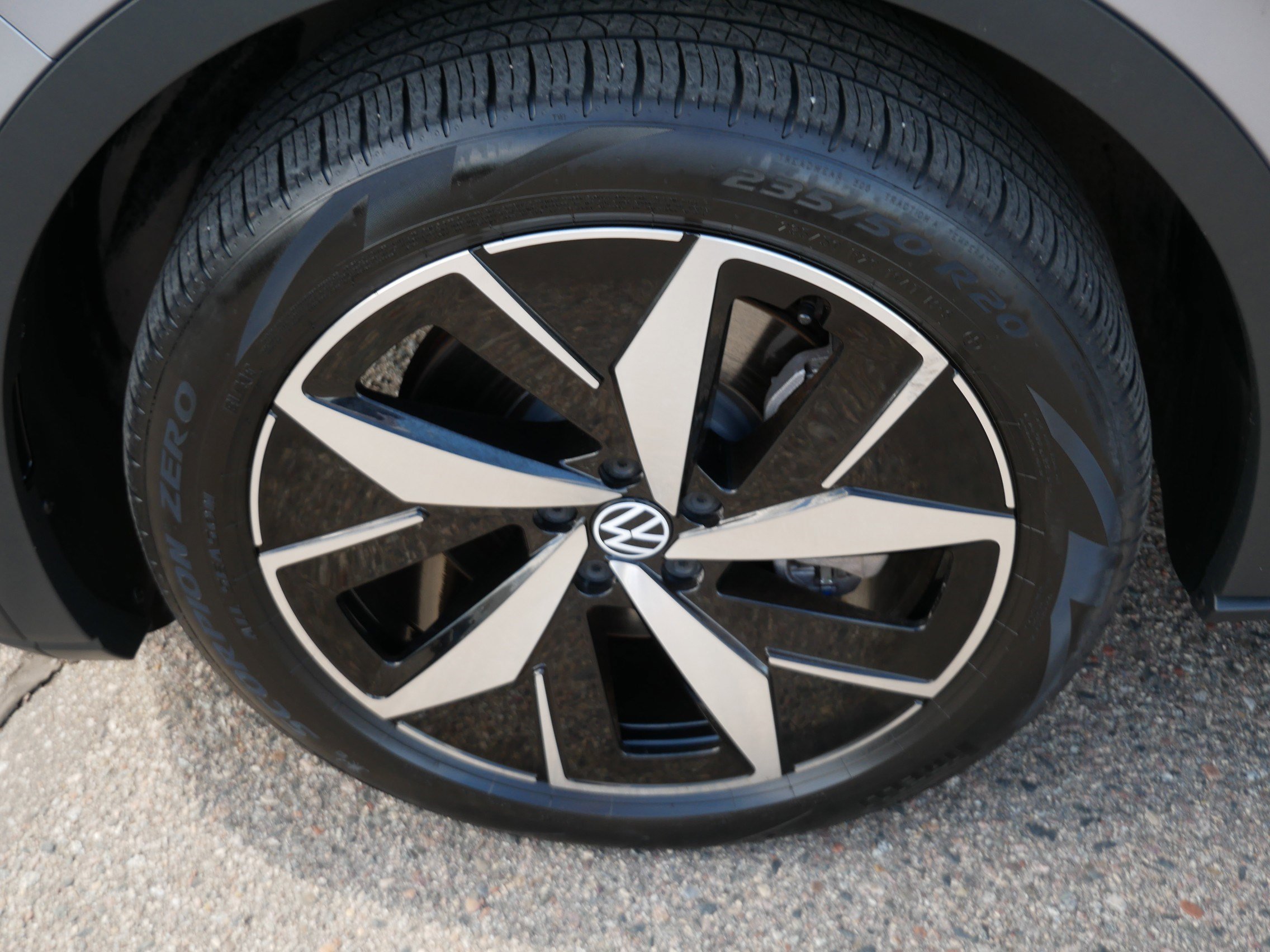 Used 2023 Volkswagen ID.4 Pro S AWD/4WD image 15