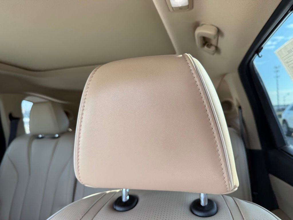 Used 2023 Acura MDX SH-AWD w/ Advance Package image 28