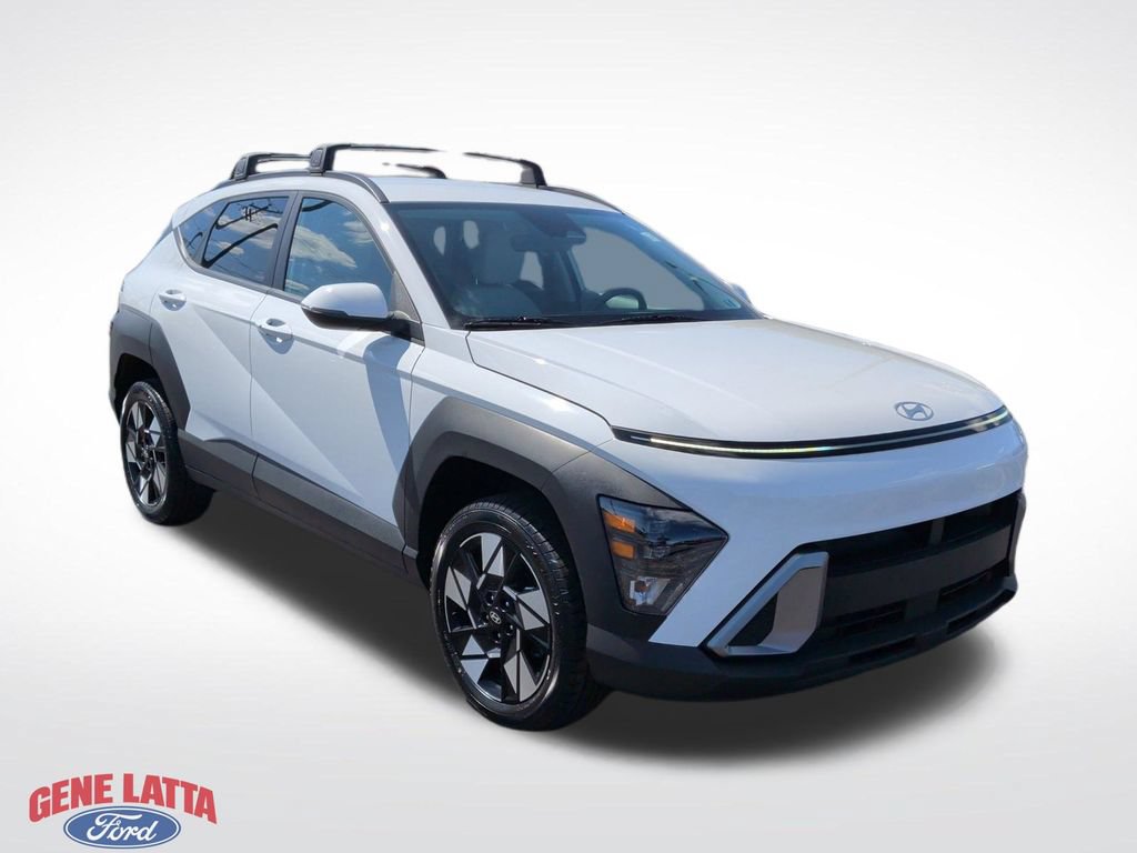 Used 2024 Hyundai Kona SEL AWD/4WD image 1