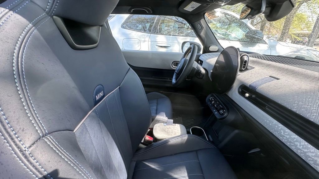 Used 2025 MINI Cooper S FWD image 5