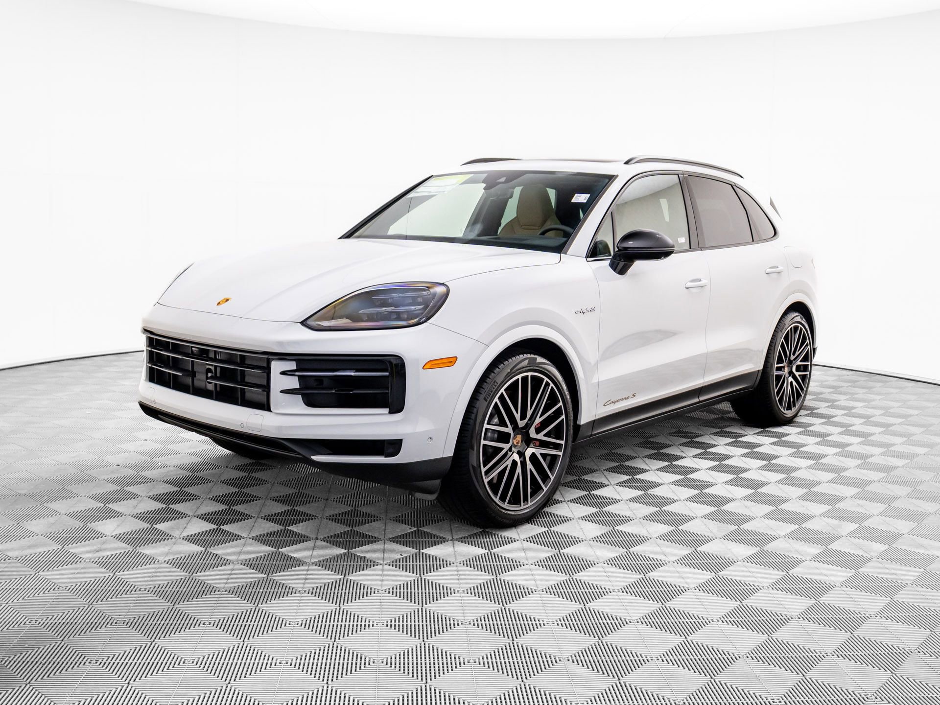 New 2026 Porsche Cayenne S